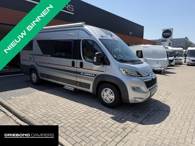 Adria TWIN 640 SLX Enkele Bedden Luifel Trekhaak Bearlock