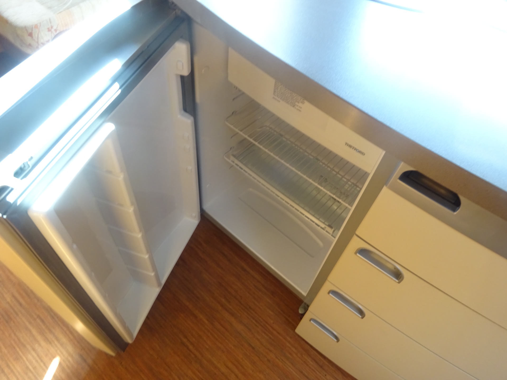 Hobby De luxe 460 LUEnkele Bedden+Rondzit+Mover foto: 16