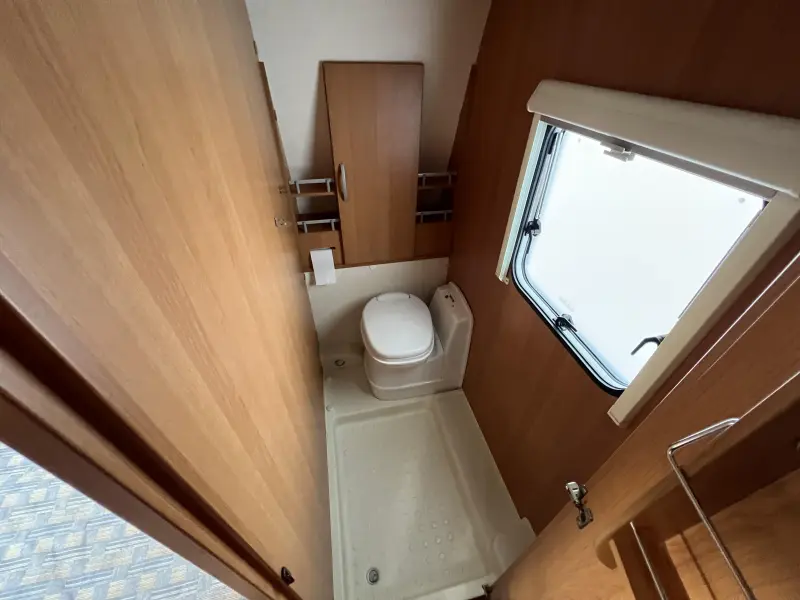 Knaus Sport 450 FU  foto: 11