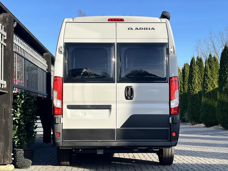 Adria Twin Supreme 600 SPB Automaat - Panoramaraam  foto: 7