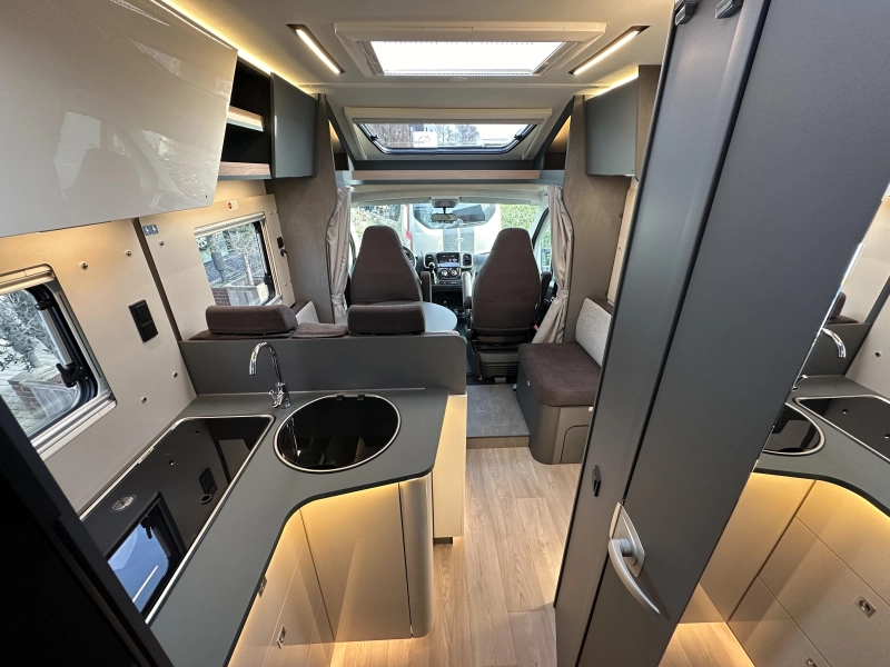 Laika Kosmo 319 L L&auml;ngsbetten Automatik Foto: 9