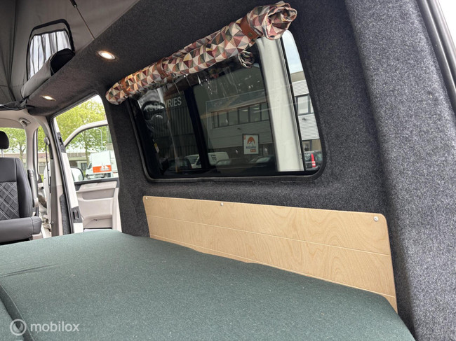 Volkswagen T6 2017 Buscamper Nevada Two-tone! Foto: 15