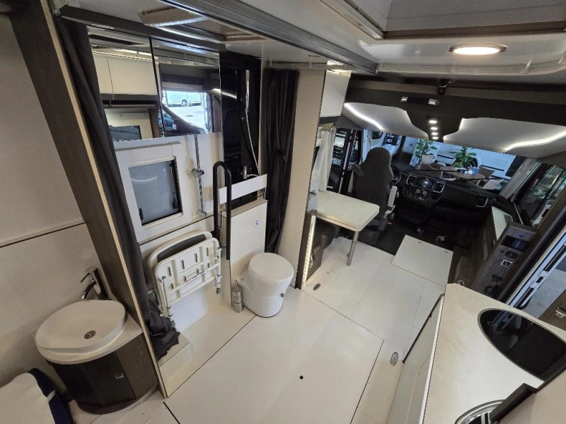 Benimar Fortuna wheelchair accessible photo: 2
