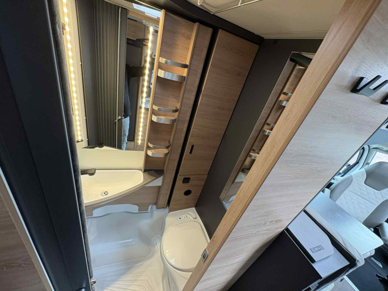 Knaus L!ve Ti 650 MEG Platium Selection  foto: 14