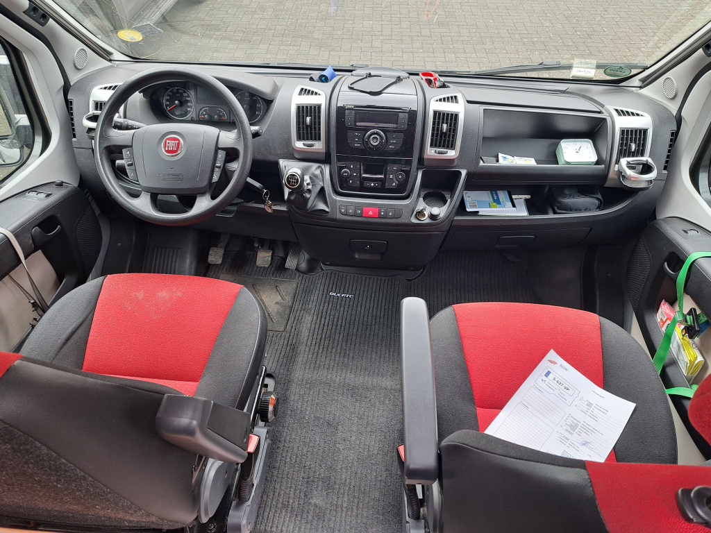 Fiat Ducato Buscamper foto: 4