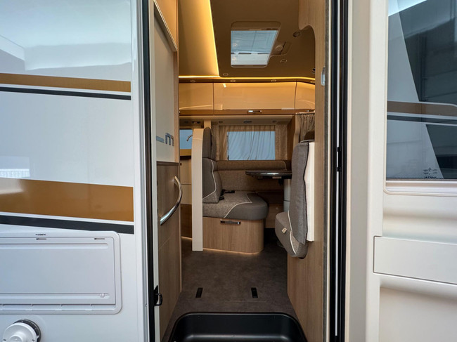 Malibu Carthago T 490 RB LE Foto: 4