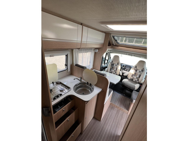 Sunlight T69 S Queensbed Awning Dish Solar Panel Lithium Bearlock photo: 12