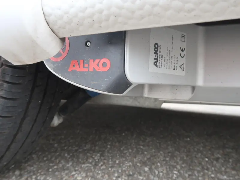 Knaus Sport 420 QD MET ALKO MOVER  foto: 14