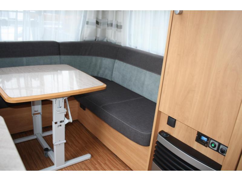 Dethleffs Camper 460 QR photo: 10