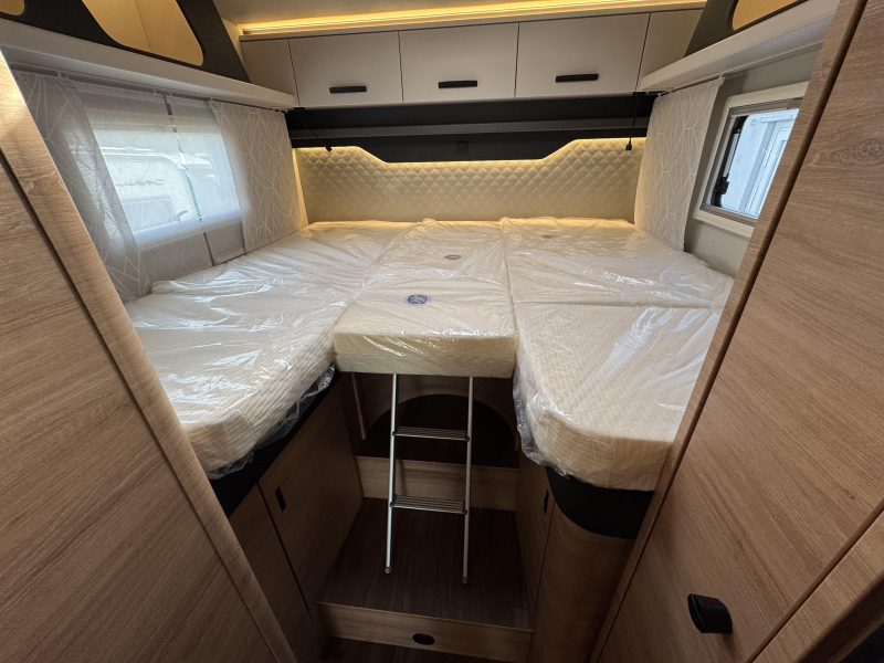 Knaus L!ve Wave 700 MEG  foto: 10