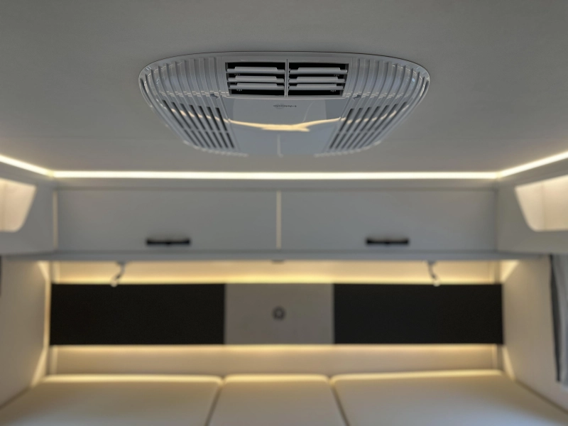 Sunlight T 68 Adventure Edition Dachklimaanlage, Backofen Foto: 19