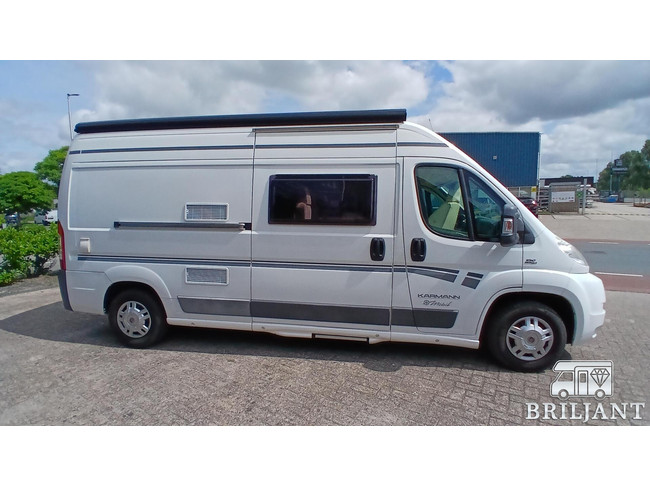 Karmann-Mobil DAVIS 590 autocaravana... cama transversal foto: 2