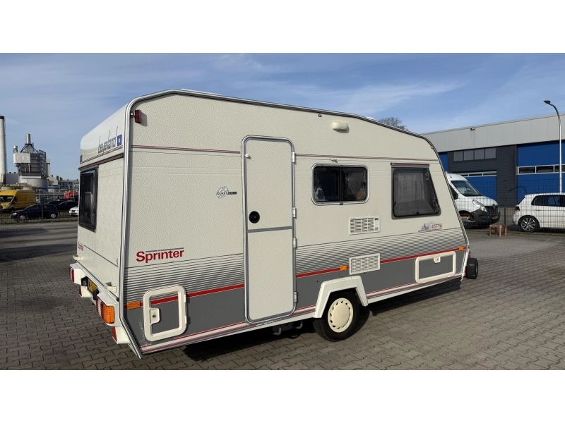 Beyerland Sprinter 430 TM 2x zitgroep vast toilet  foto: 11