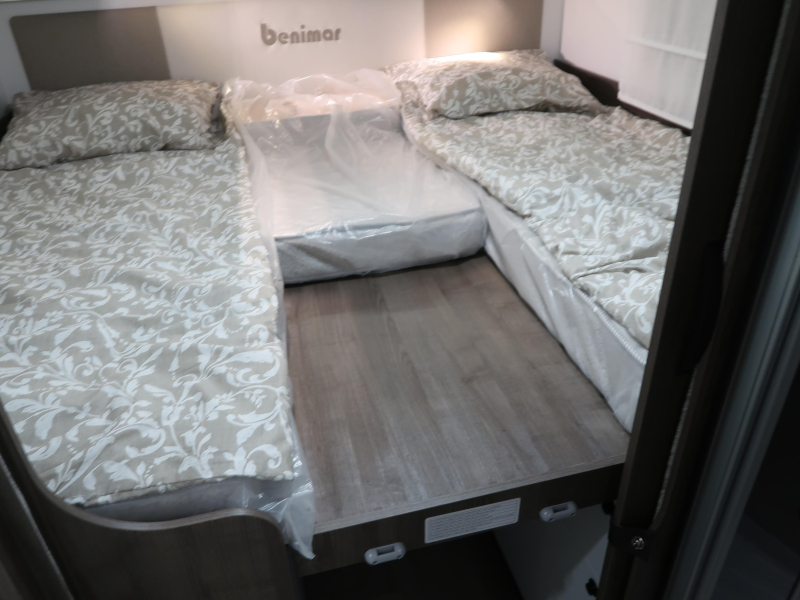 Benimar Cocoon 468 FACE TO FACE Foto: 17