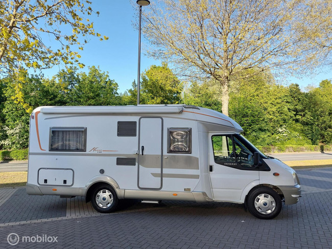 B&uuml;rstner Nexxo T660 140 PS Klimaanlage Neuer Motor/Turbo Franz&ouml;sisches Bett Foto: 6
