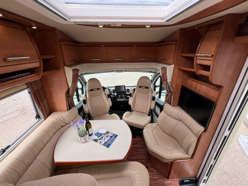 Carthago Chic C-Line T 4.8 automaat, enkele bedden,  foto: 7