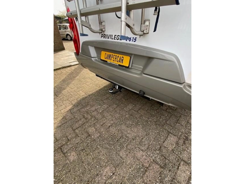 B&uuml;rstner Privilege 615 T 160 PS Foto: 14