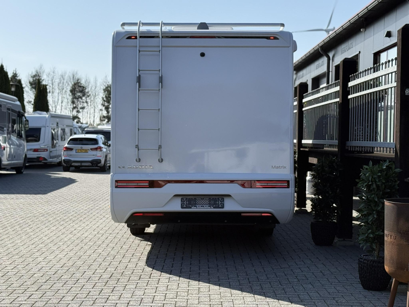 Adria Matrix Plus 670 SL Familiecamper Automaat  foto: 10