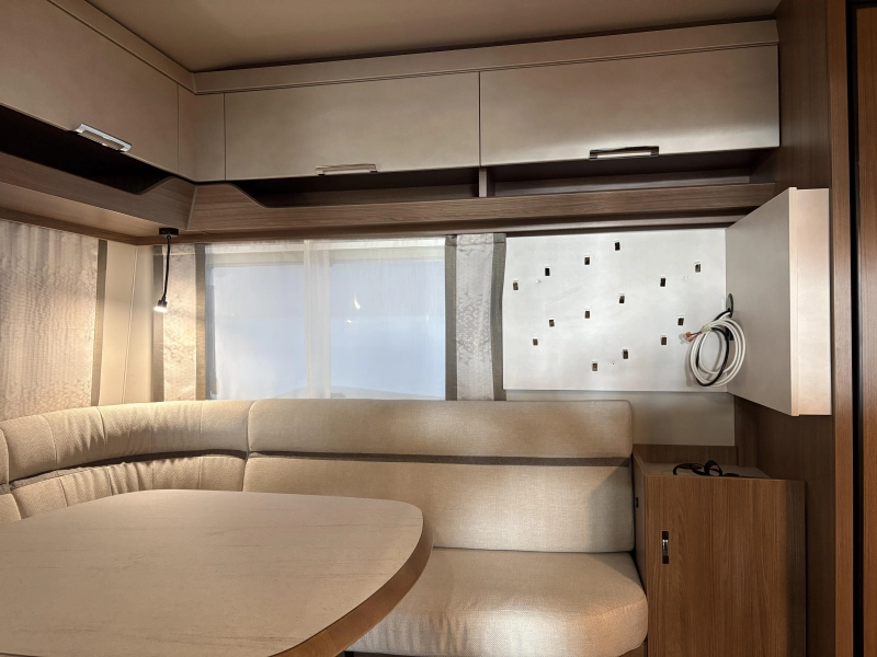 Tabbert Cazadora 490 TD rondzit / fransbed  foto: 7