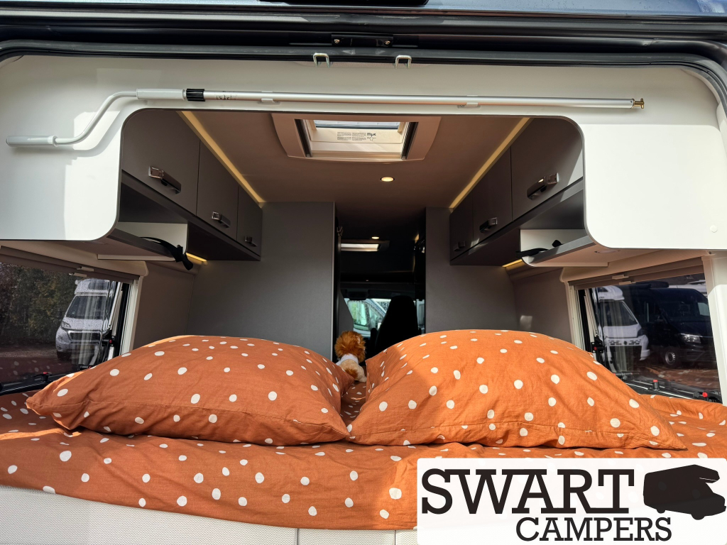 Weinsberg CaraBus Grey 630 ME Edition [Fire], Lengtebedden Automaat Maxi foto: 19