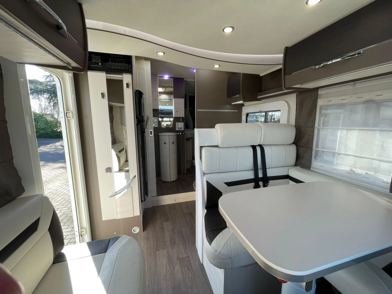 Chausson Welcome 728 EB Queensbed Hefbed 150 PK  foto: 13