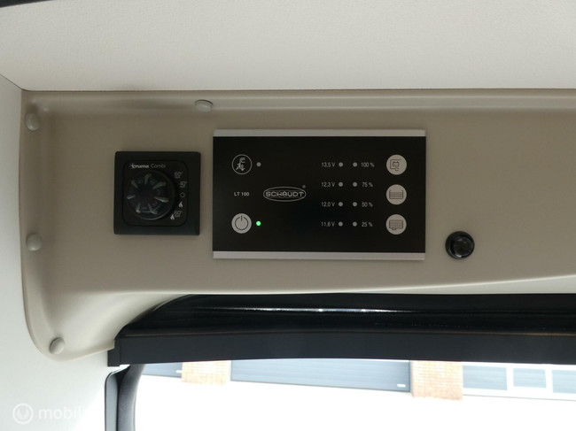 Sunlight Hymer Cliff 640 Adventure Edition Autom&aacute;tico foto: 23