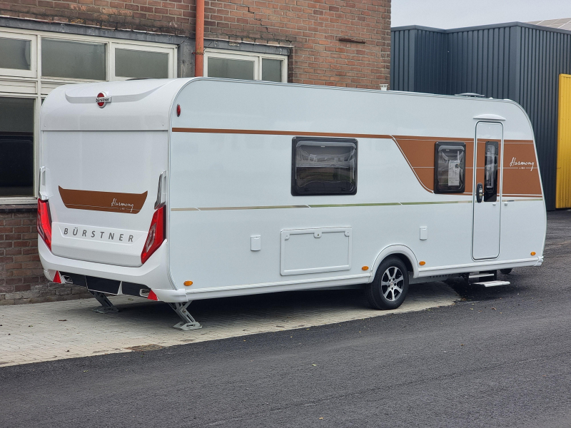 Bürstner Averso Harmony Line 525 TS  foto: 2