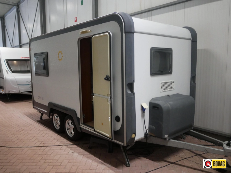 Knaus Deseo Transport Incl. Walker voortent