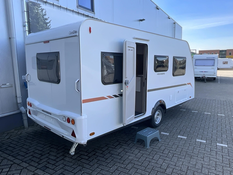 Weinsberg CaraCito 470 EU ENKELE BEDDEN-AIRCO-MOVER  foto: 1