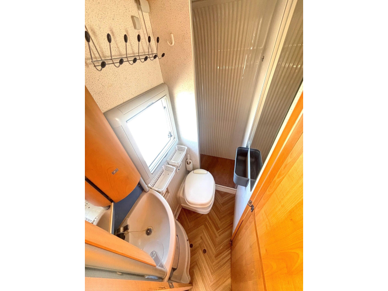 Bürstner I 578 Fransbed/6M/INRUILKOOPJE!  foto: 15