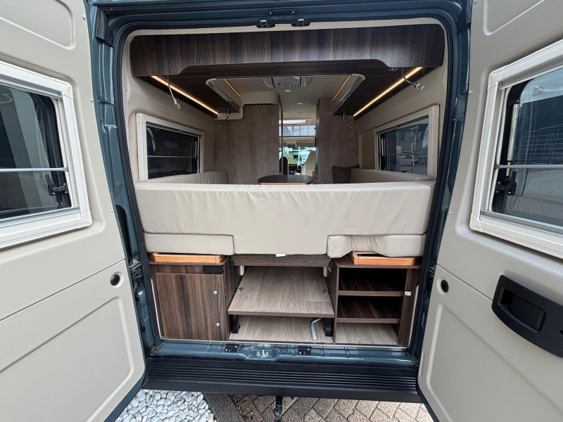 Laika Ecovip 645 unieke bus bomvol opties  foto: 22