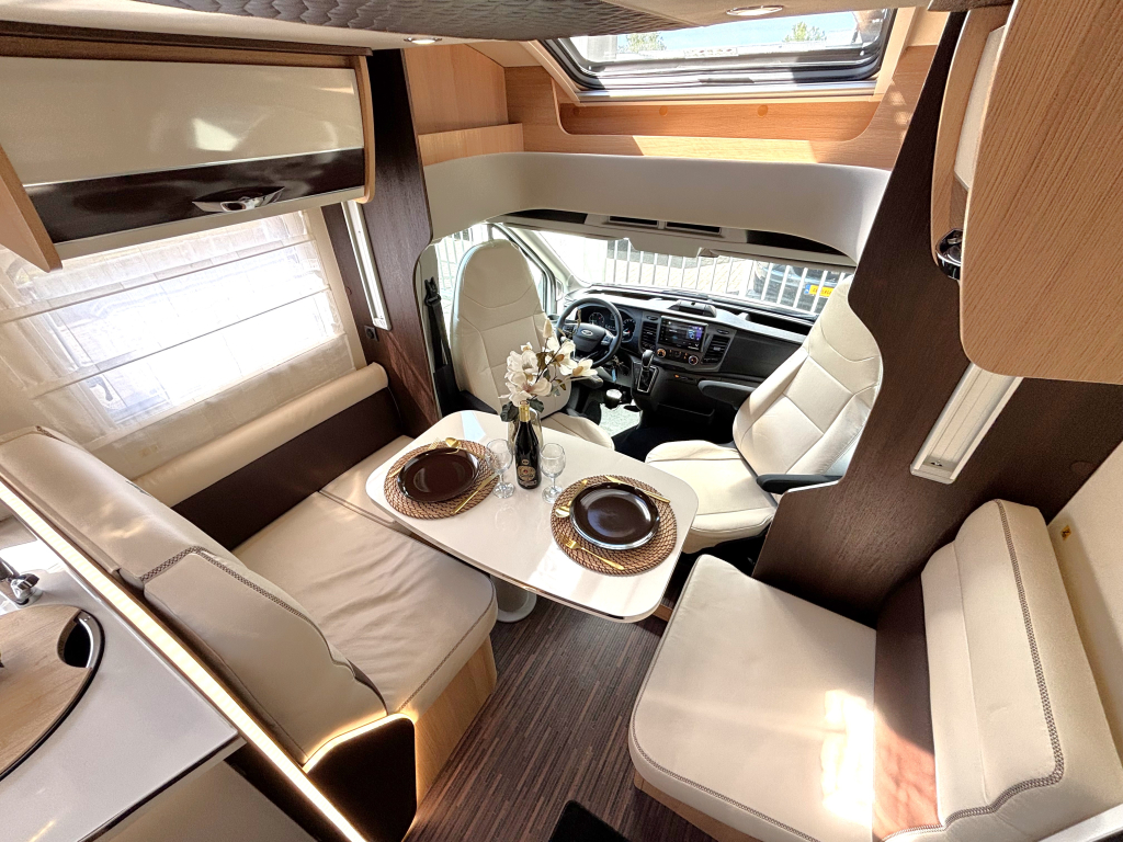 Mc Louis MC4 273 AUTOMAAT ENKELE BEDDEN + HEFBED LEDER 170PK foto: 1