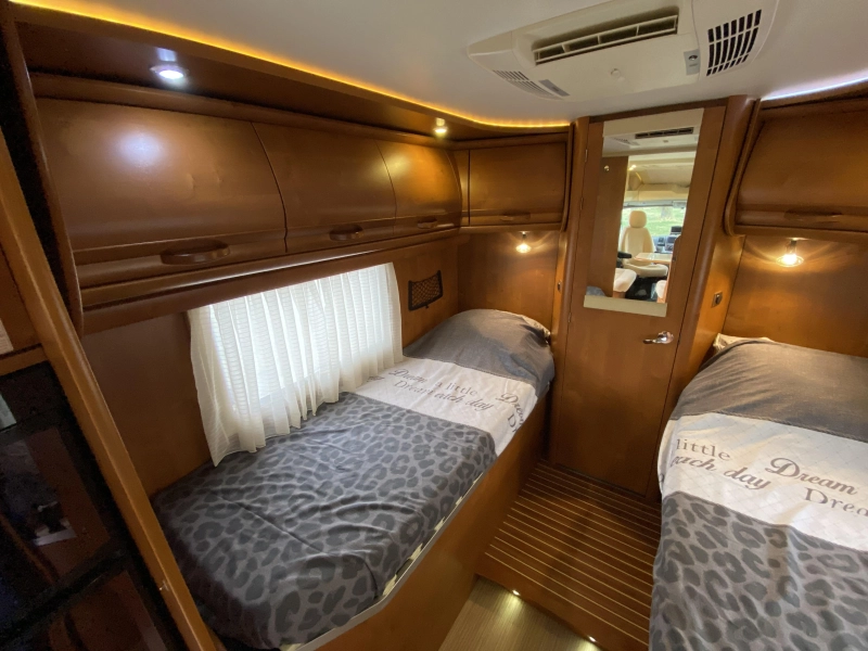 Rapido 7065+ F Dakairco | Luxe Compleet  foto: 13