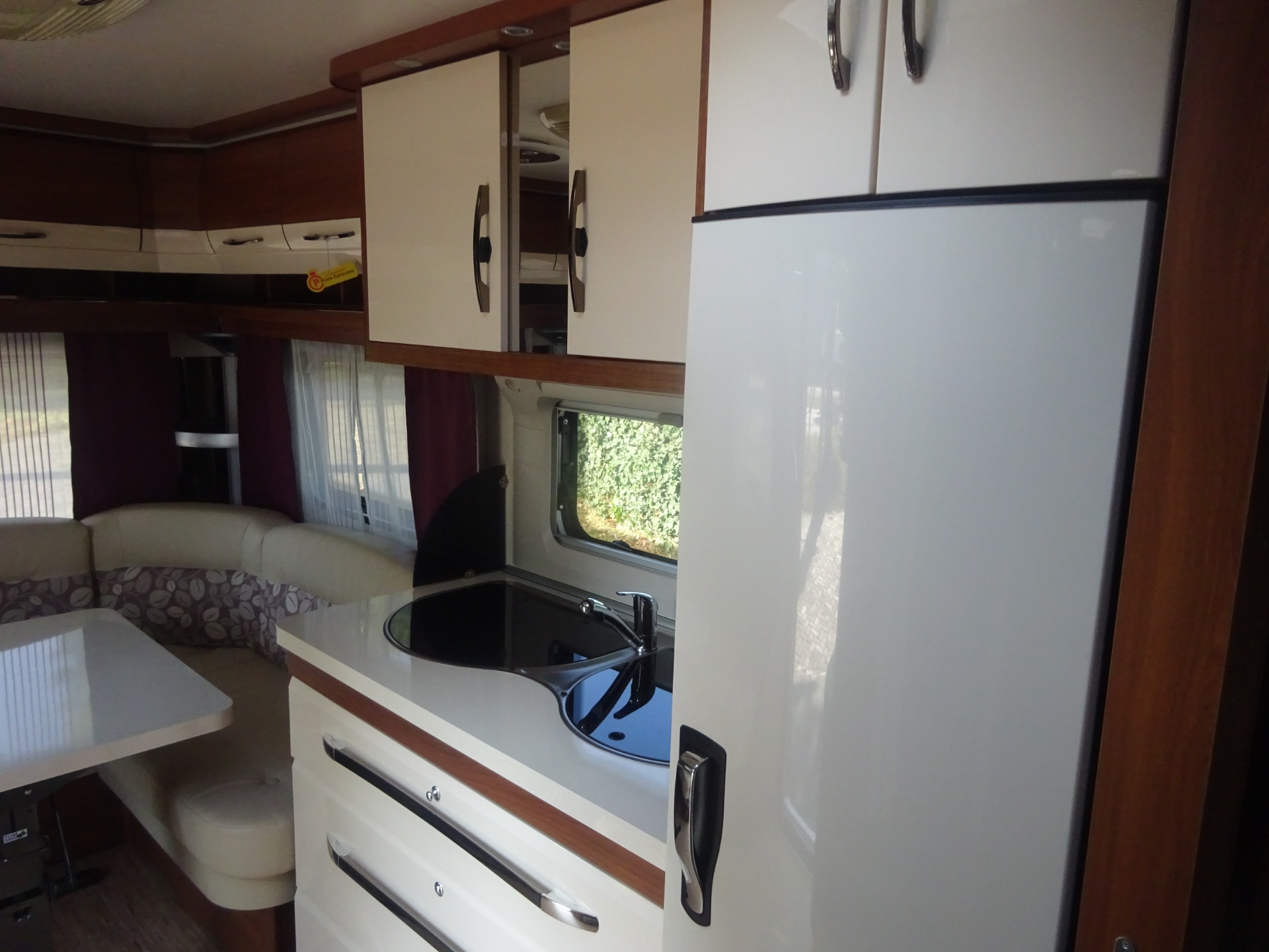 Hobby Excellent 495 UFE Met Mover en Airco foto: 15