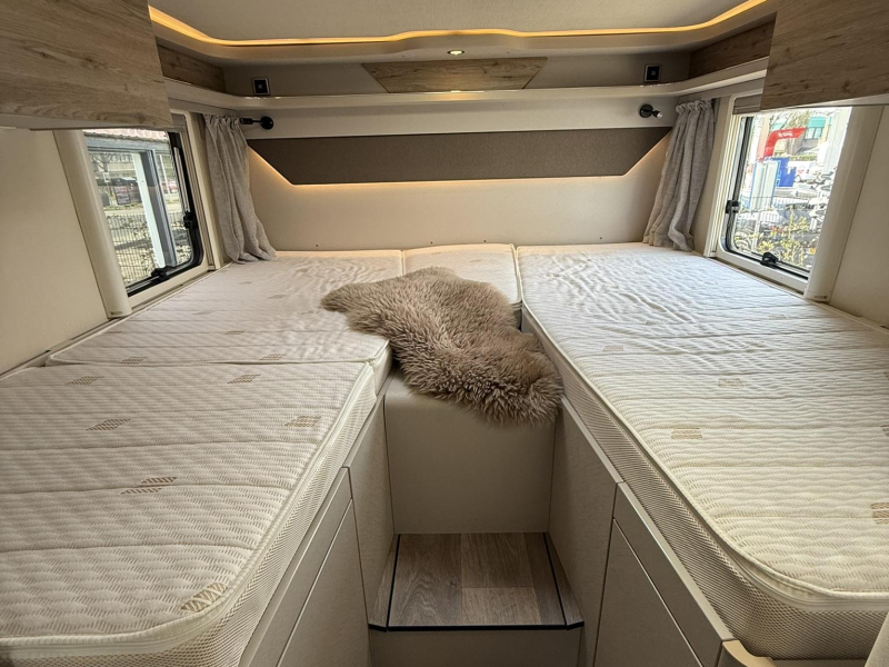 Hymer Exsis 580 T foto: 19