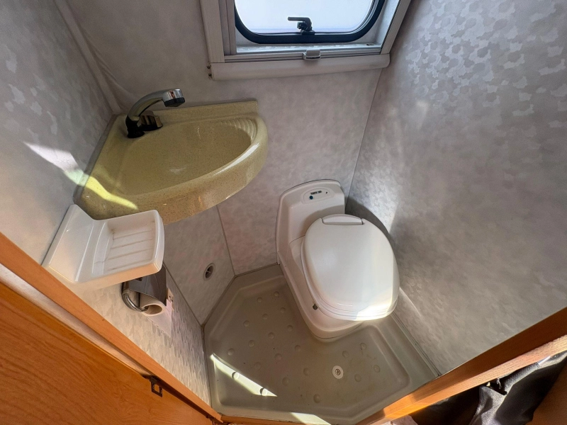 Adria Twin 560 560,Vastbed,Airco  foto: 15