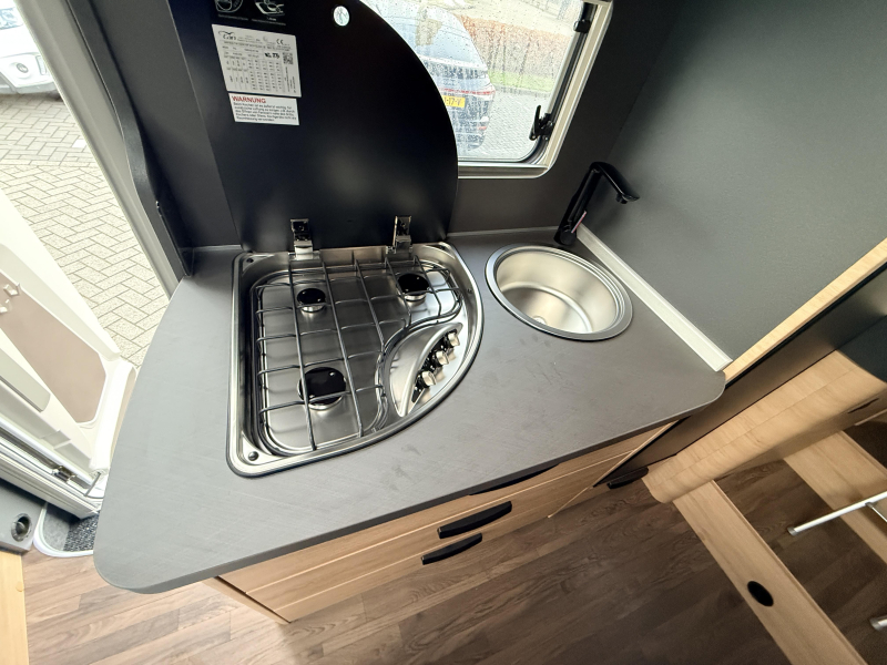 Knaus L!ve Ti 650 MEG Einzelbetten Foto: 4