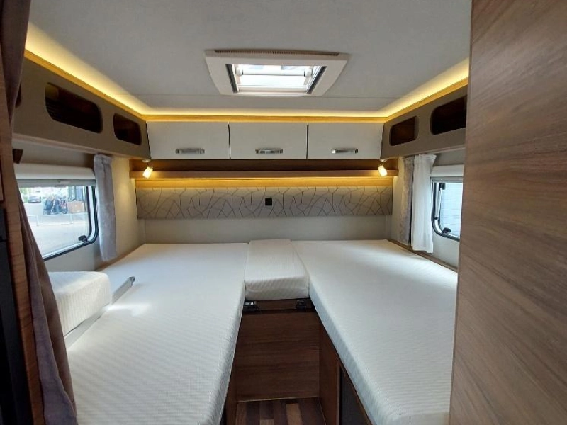 Weinsberg CaraLoft 650 ME 9-Gang-Automatik! Foto: 5