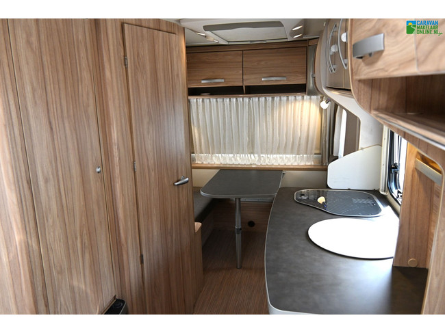Eriba Nova 442 photo: 10