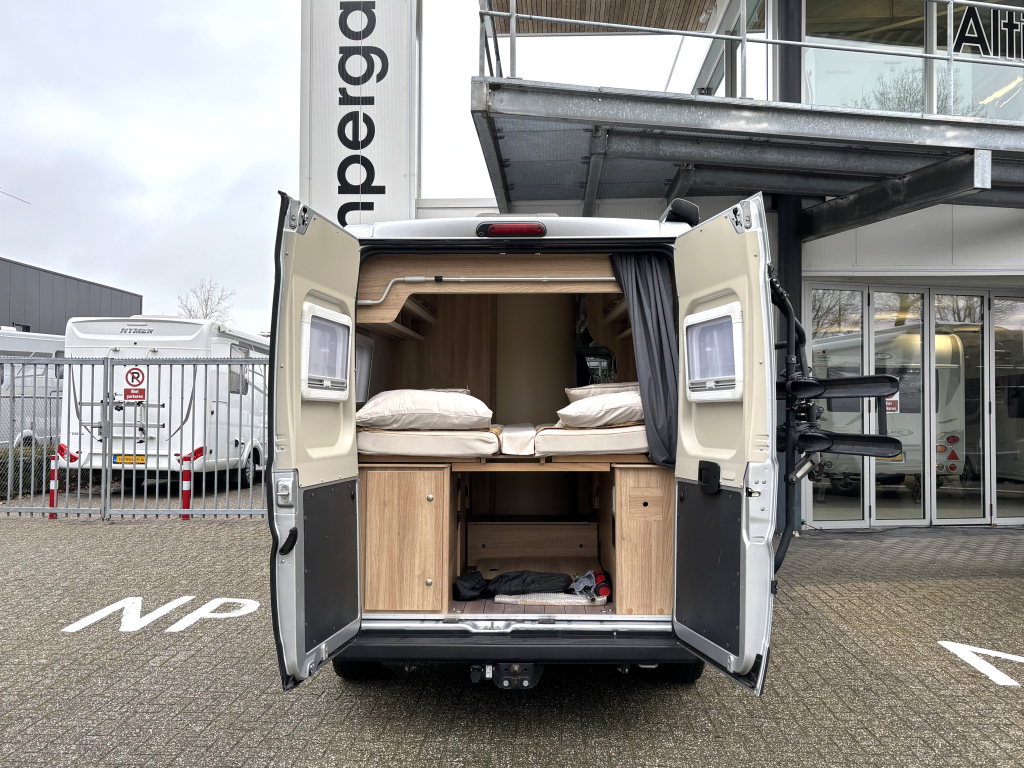 Knaus  BoxStar 600 Platinum Selection 5.99m ENKELE BEDDEN foto: 22