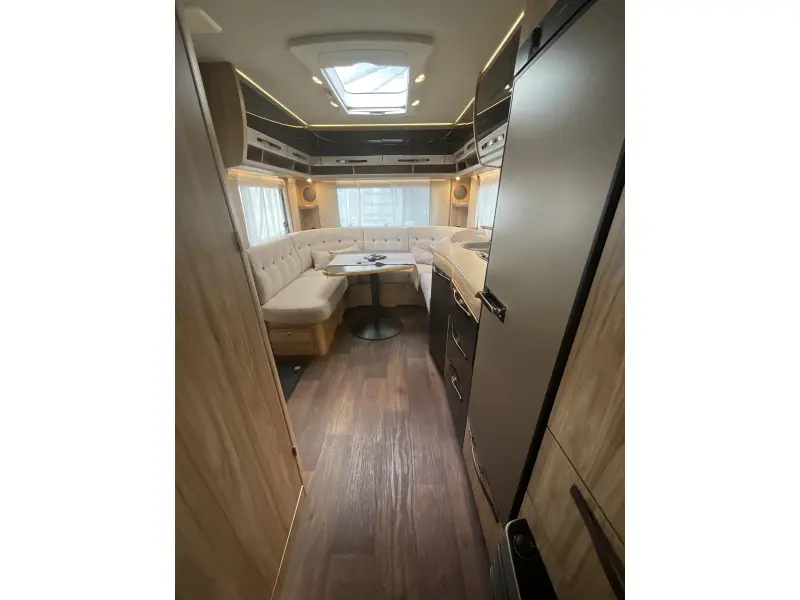 Eriba Nova GL - 60 edition 530 GL ENKELE BEDDEN-MOVER  foto: 9