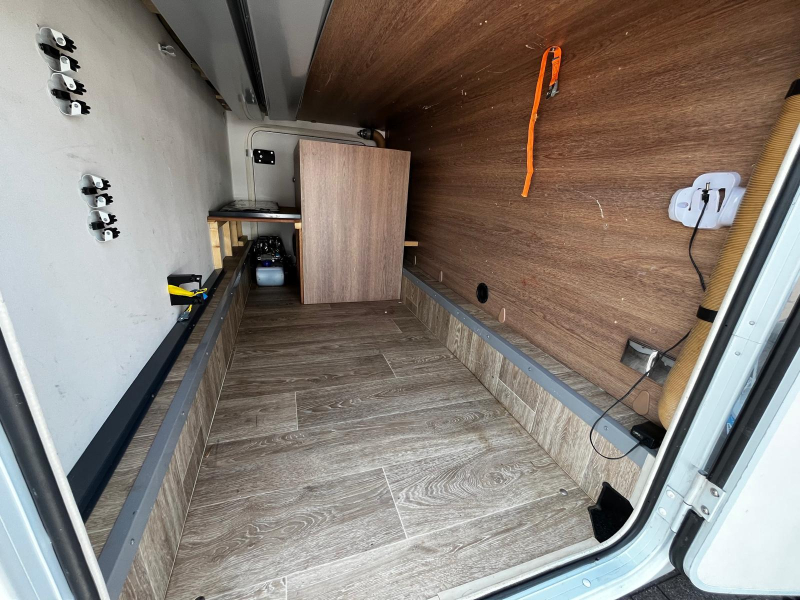 Dethleffs Trend 6757 Camper, Integrated 4 pers photo: 13