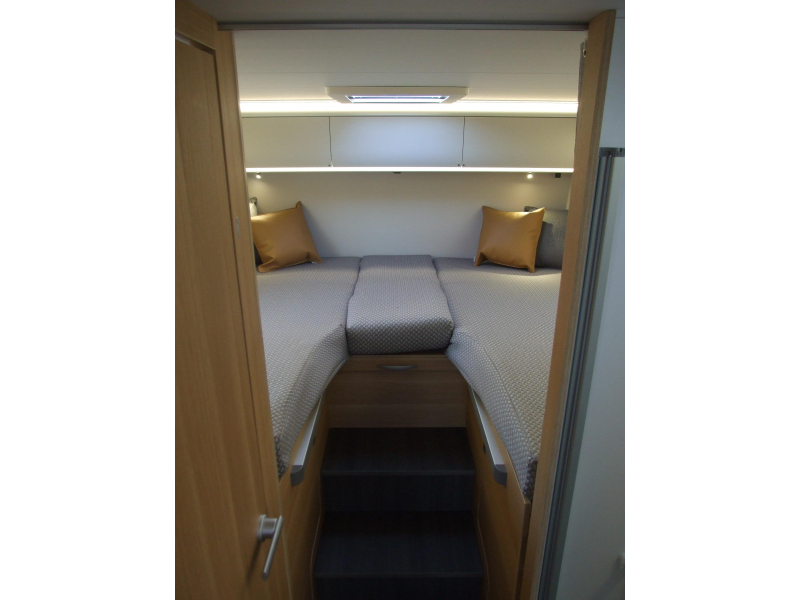 Adria Coral Axess 650 DL Unique Promotional Price! photo: 14