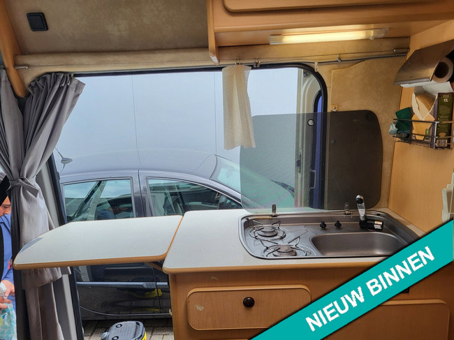 Volkswagen LT 28A TDI Fabriekscamper ZONNEPANELEN OMVORMER foto: 8