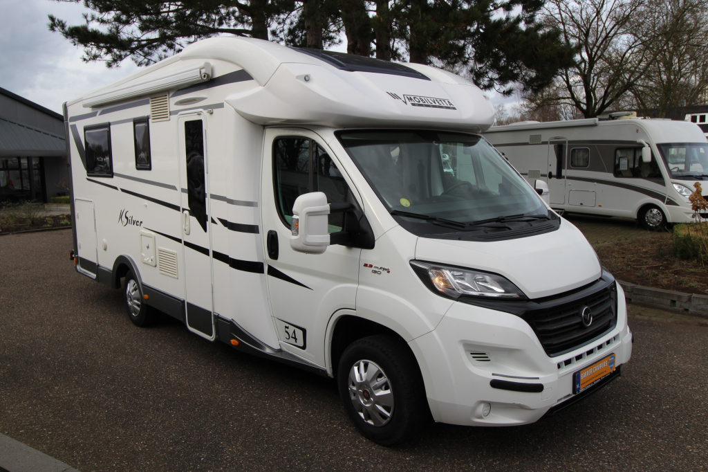 Mobilvetta K silver 54*Queensbed+hefbed*