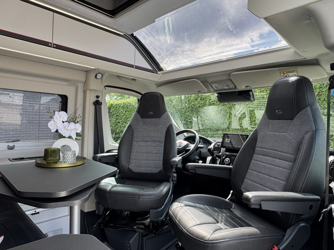 Adria Twin Sports 640 SGX Supreme 180 pk AUTOMAAT 9-Traps Euro6 Fiat Ducato Maxi 4250 kg **Lengtebedden in hoogte verstelbaar/Hefdak m foto: 11