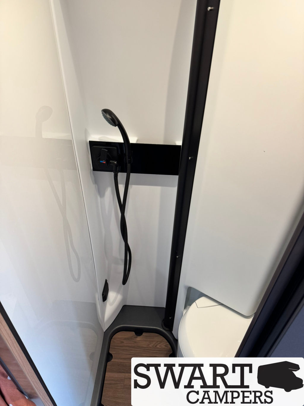 Knaus Boxlife 540 MQ Platinum Selection, Automatic Transverse Bed photo: 16