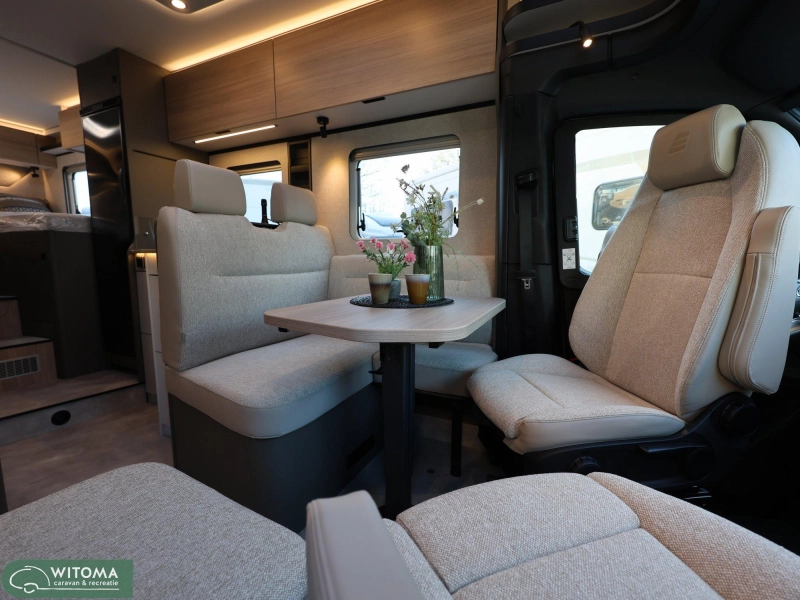 Hymer GT-S 600 NATUURLIJK BIJ WITOMA  foto: 9