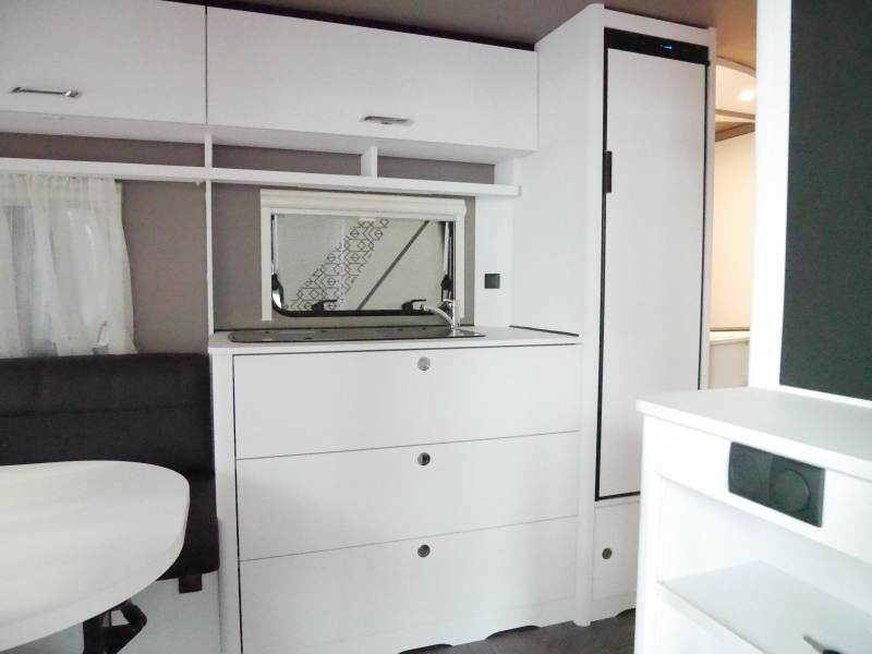 Dethleffs C'Go 495 FR GRATIS mover en luifel  foto: 3