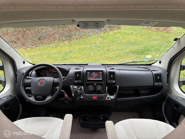 Bürstner Ixeo Time it 734 Fiat 2.3 131pk Euro 5 | Queensbed | Elektr.Hefbed | Aparte douche/ wc | Garage | Camera | Trekhaak | 91dkm | TO foto: 18